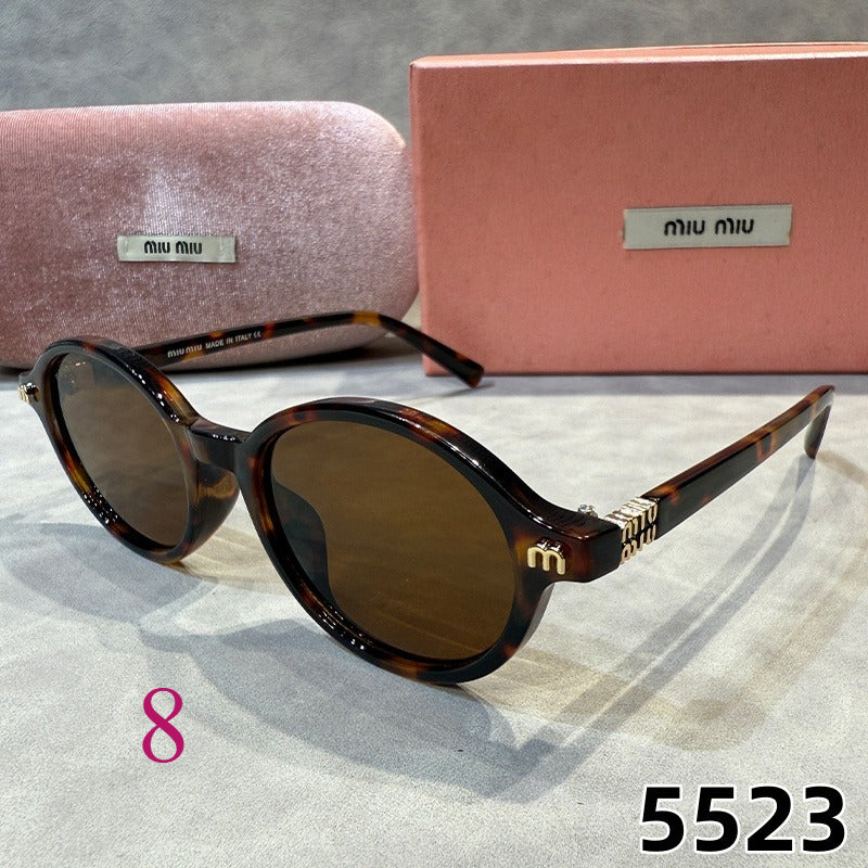 Narrow Cat-Eye Sunglasses with Swept Corners Fashion Sunglasses、New Arrivals、Miumiu Series