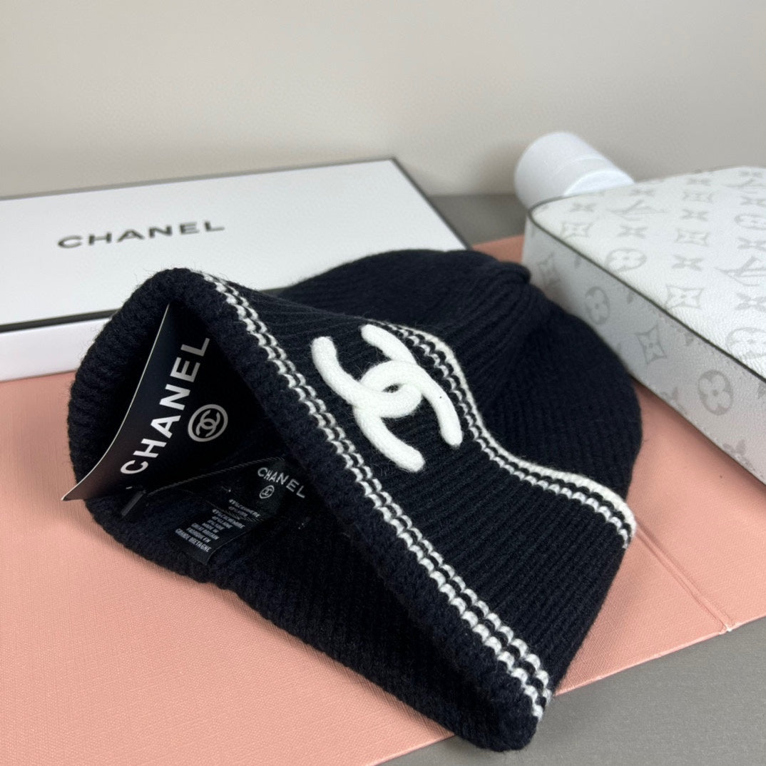 Striped Knit Bucket Hat