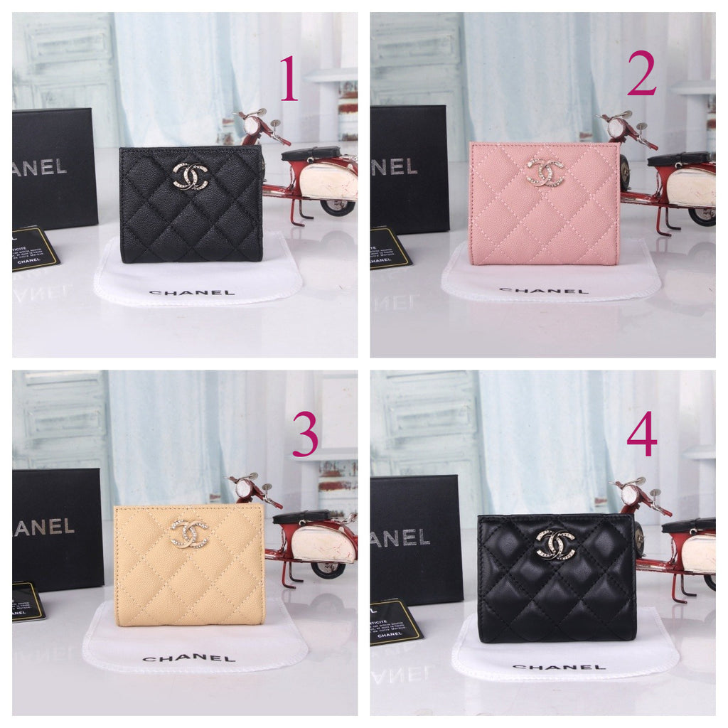 Diamond Quilted Compact Wallet 035