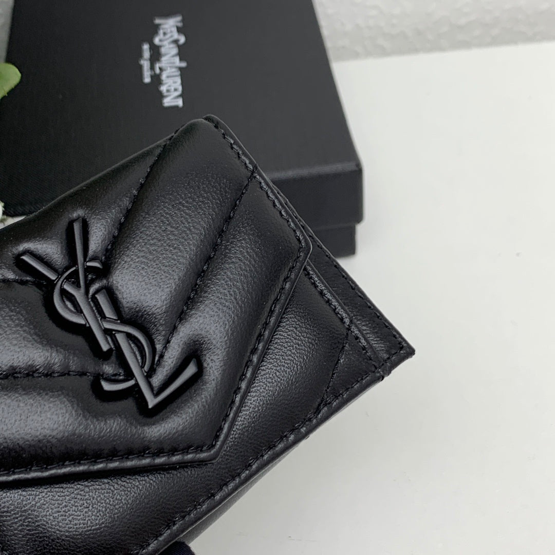 Croc-Embossed Compact Wallet 026
