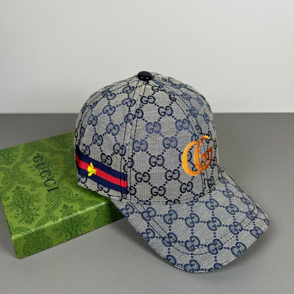 Petite casquette de baseball à monogramme avec emblème brodé