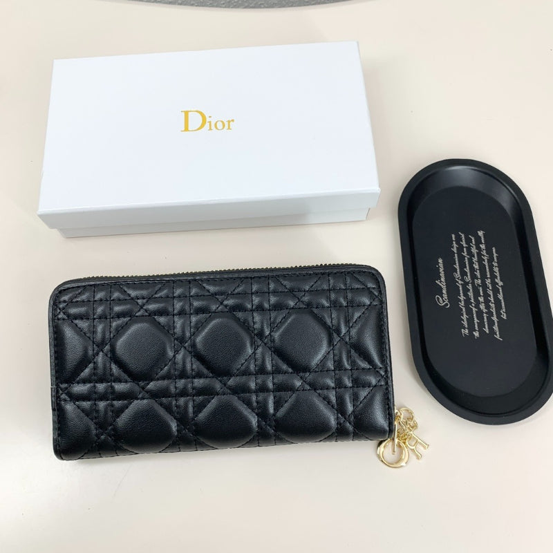 Diamond Quilted Long Zip Wallet 014