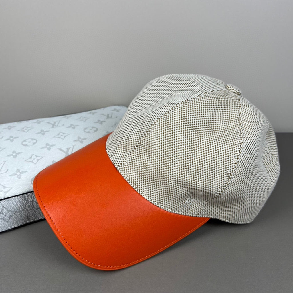 Contrast Brim H-Motif Baseball Cap