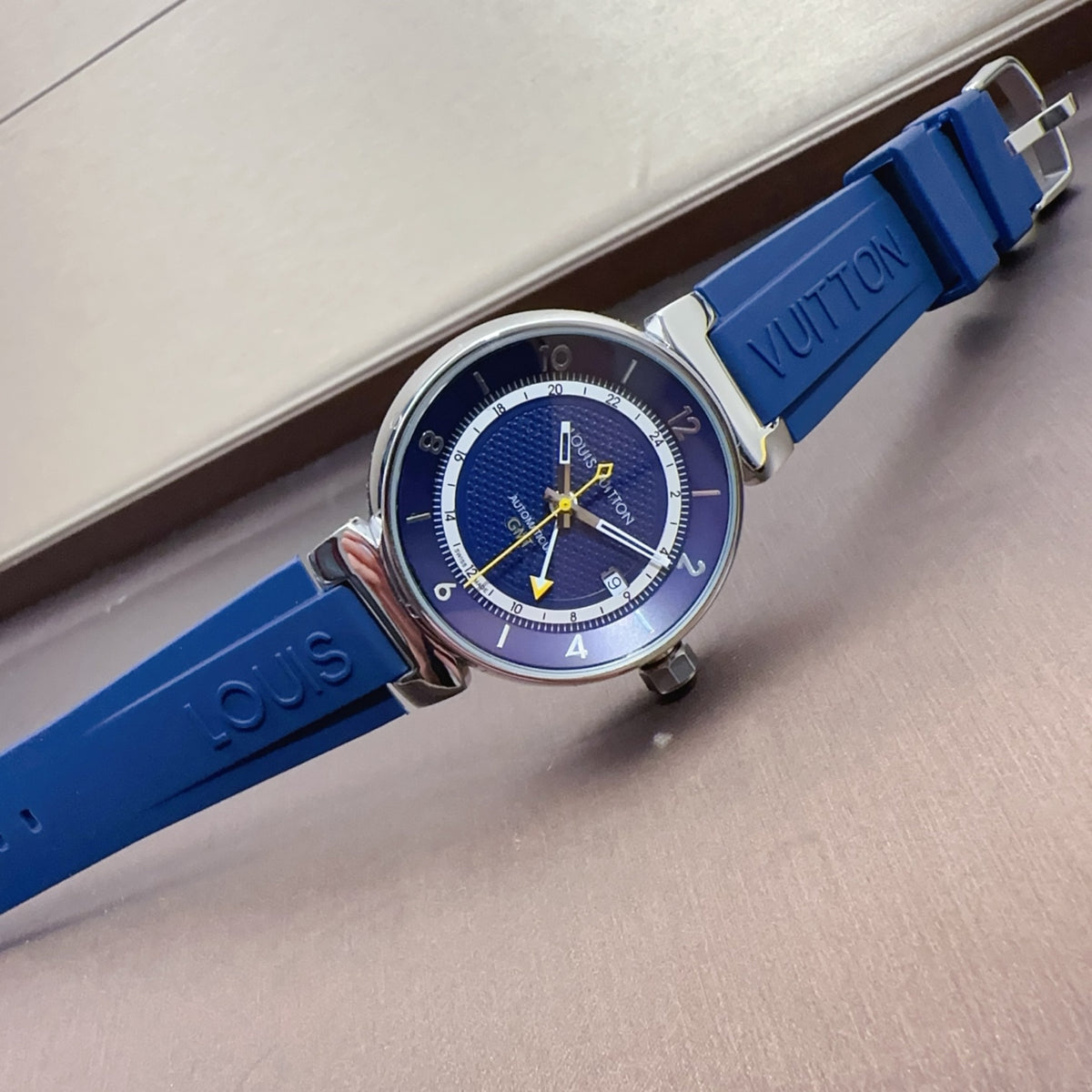 42mm Blue Dial Quartz Watch with Blue Strap 009
