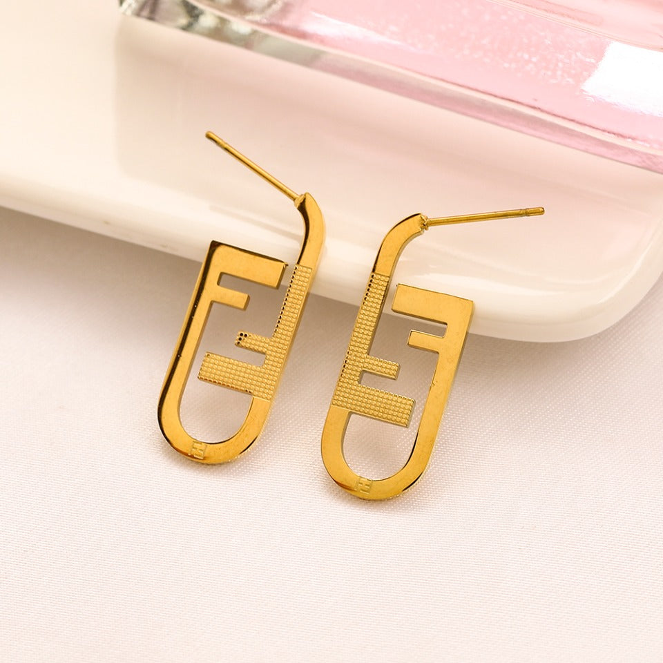 304 Stainless Steel F-Motif Oval Hoop Earrings