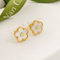 Boucles d'oreilles puces contour de fleur en perles