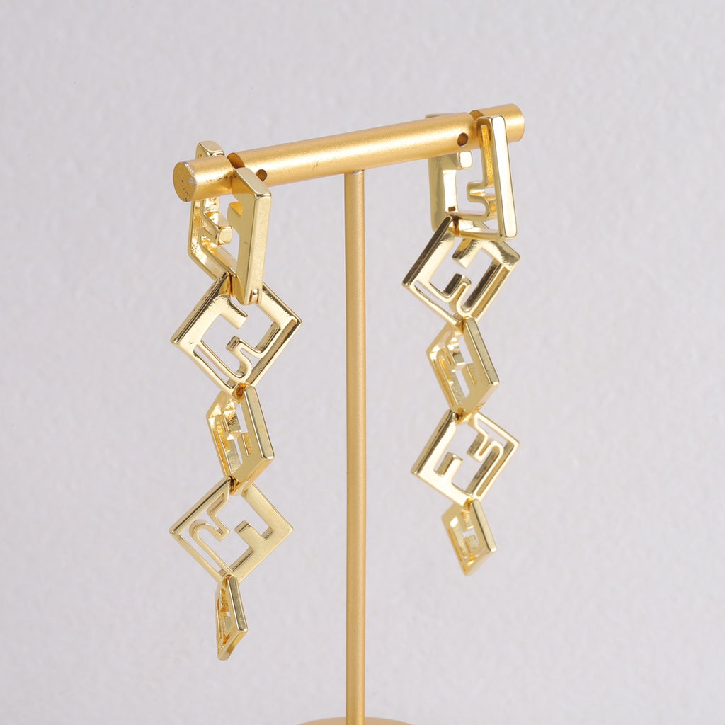Geometric Link Dangle Earrings