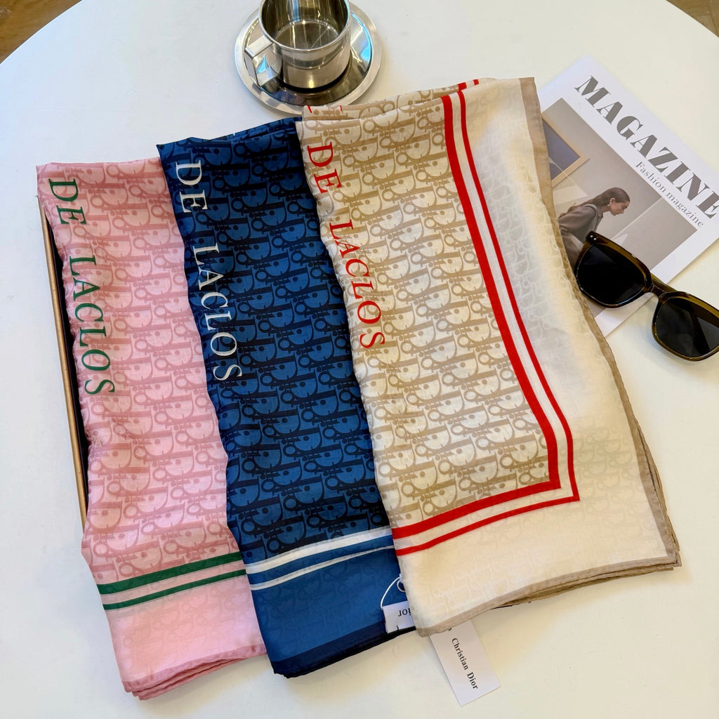 Foulard carré à monogramme et bordure rayée – 90 x 90 cm