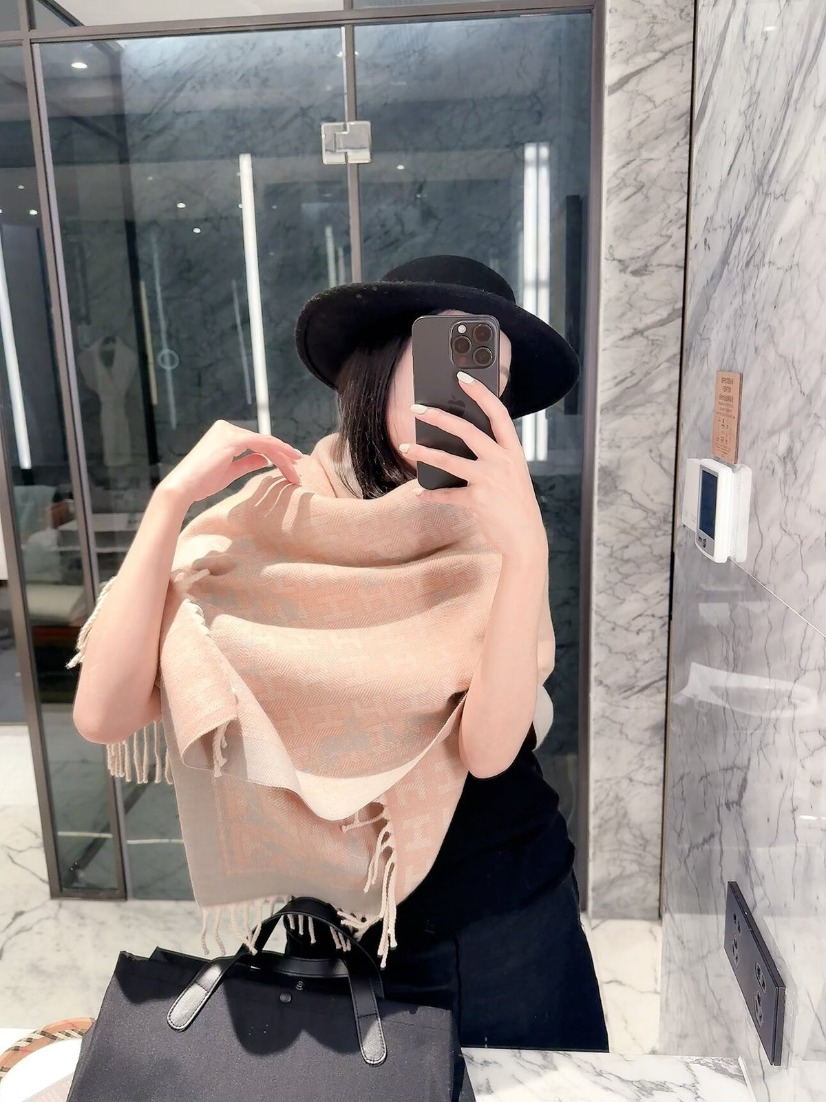 Equestrian Border Print Fringed Scarf