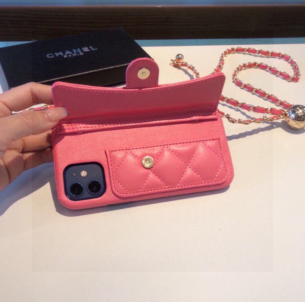 Funda para teléfono acolchada con correa de cadena larga