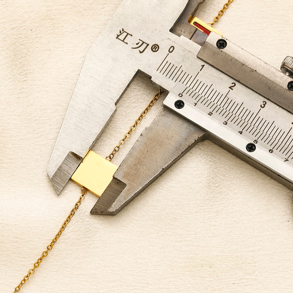 304 Stainless Steel Geometric F-Motif Station Necklace