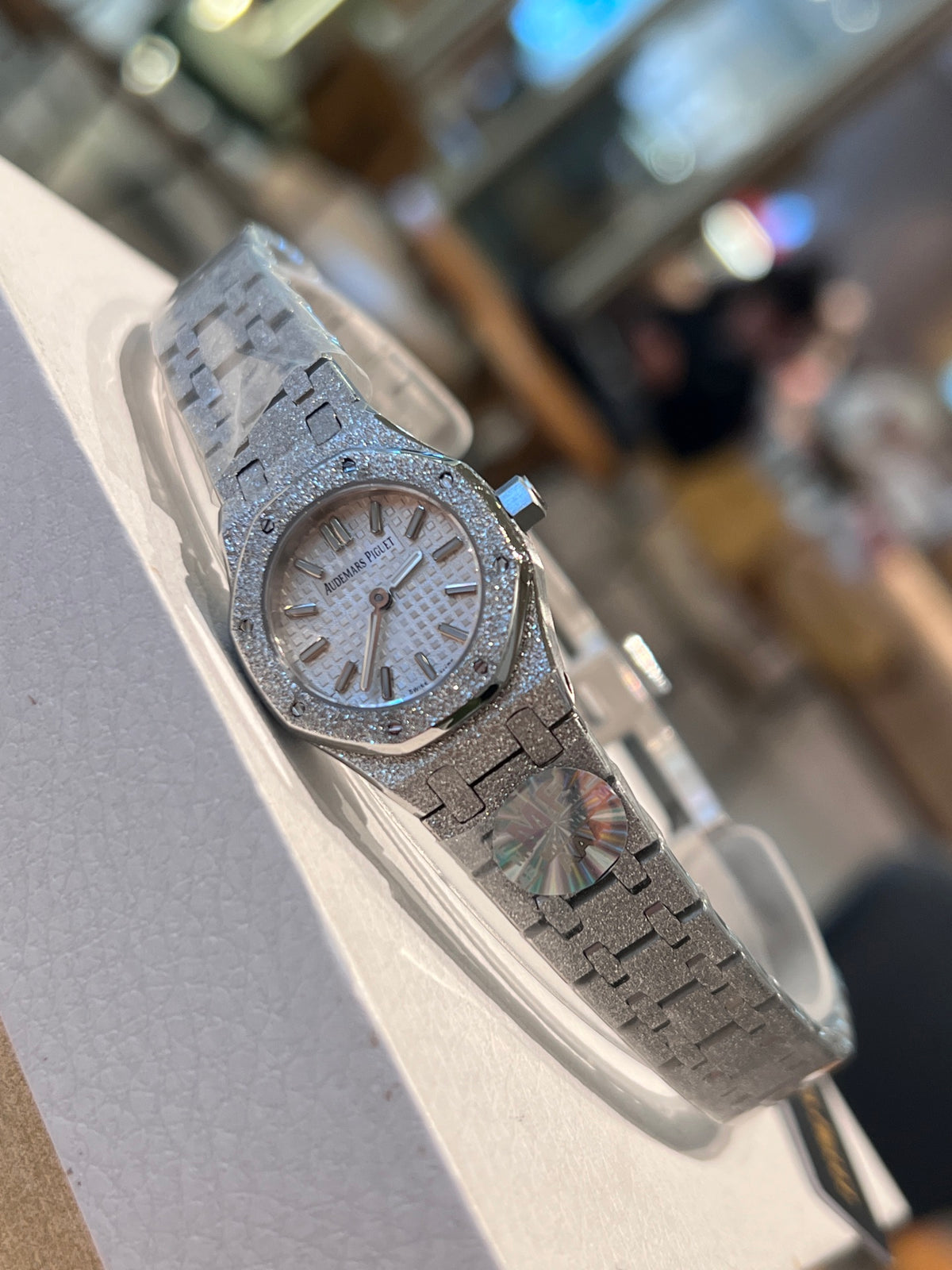 Watch detail
