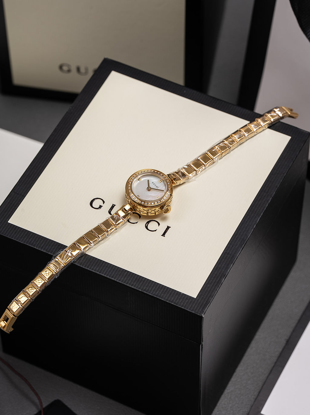 Watch detail