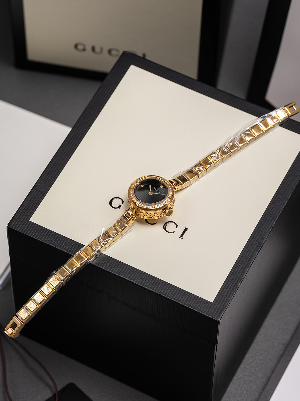Watch detail