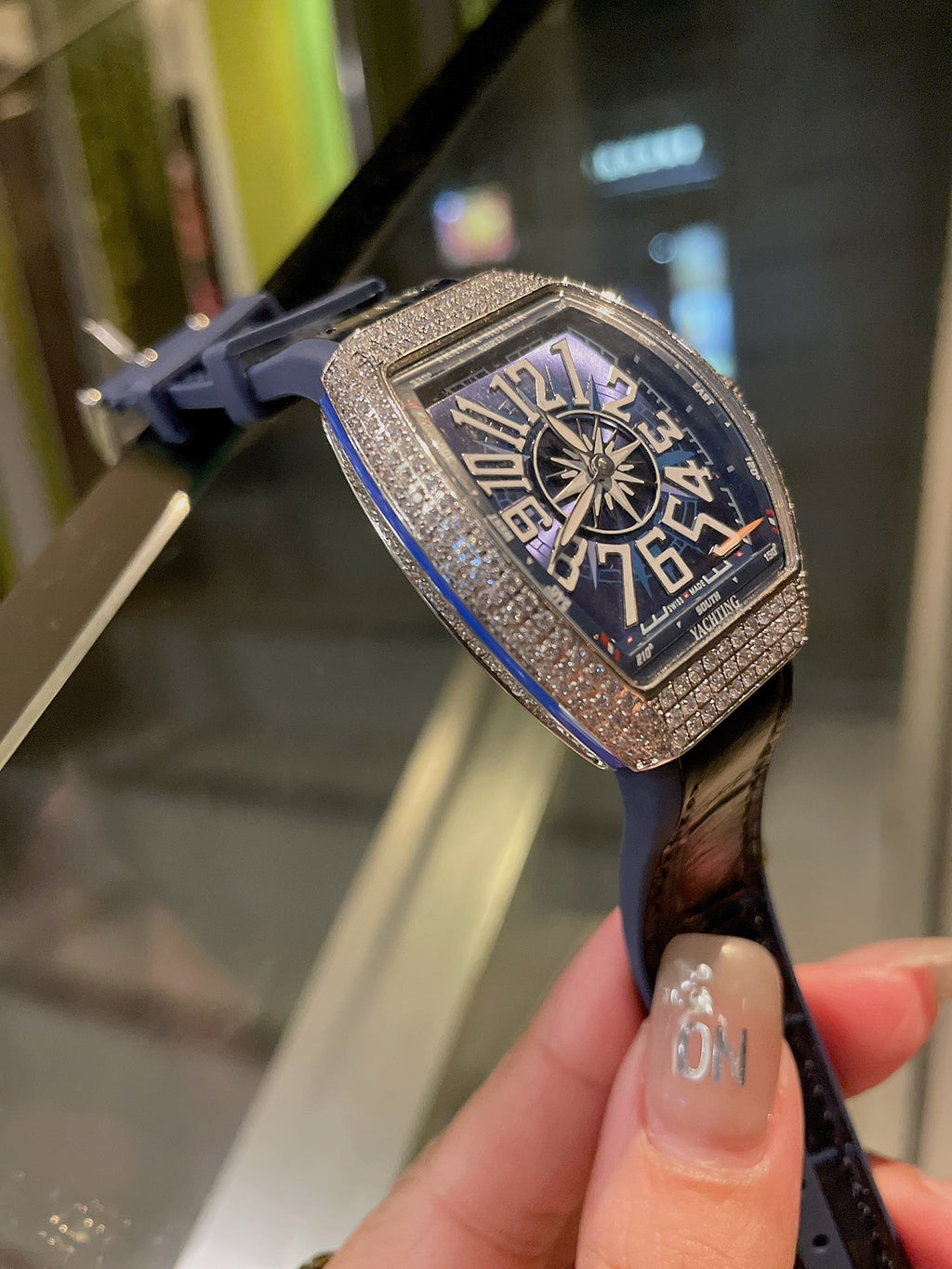 Watch detail