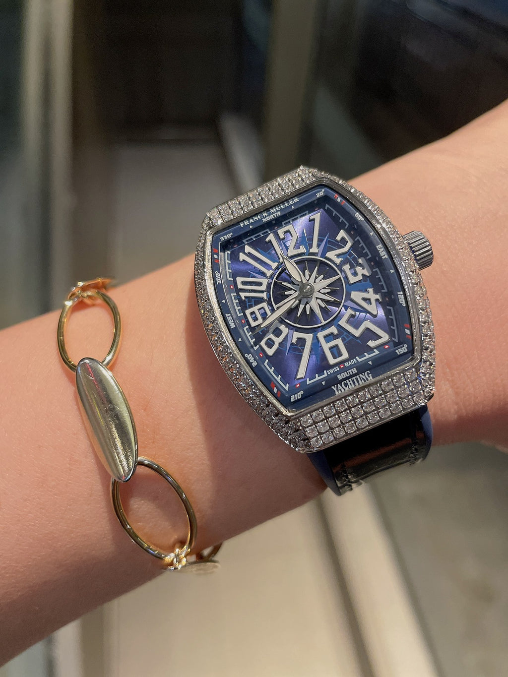 Watch detail
