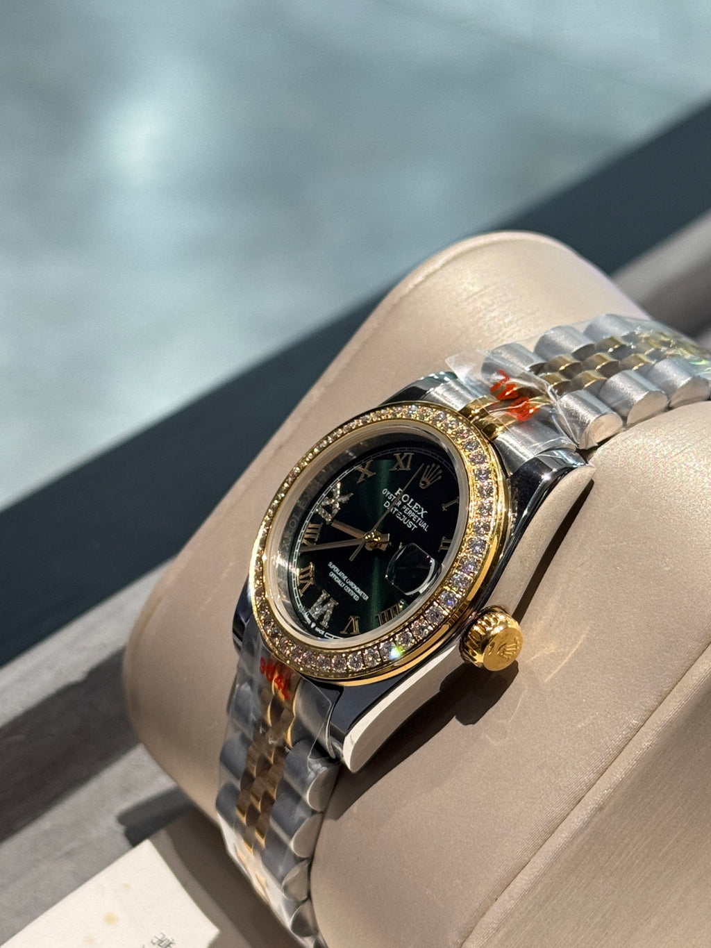 Watch detail