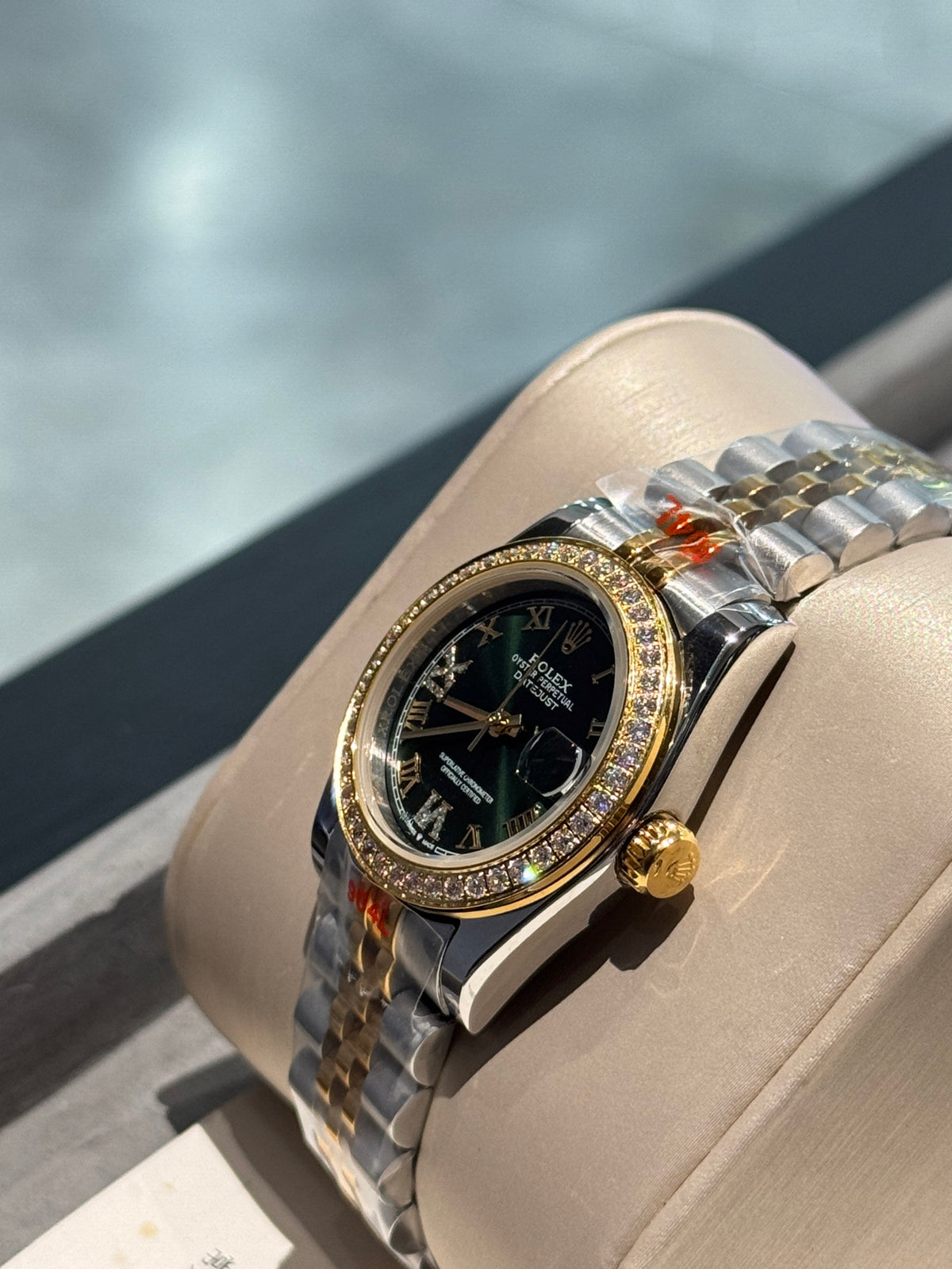 Watch detail