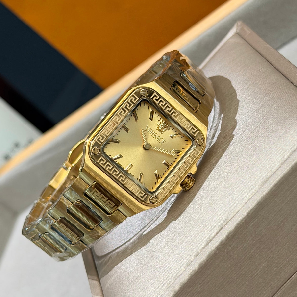Watch detail