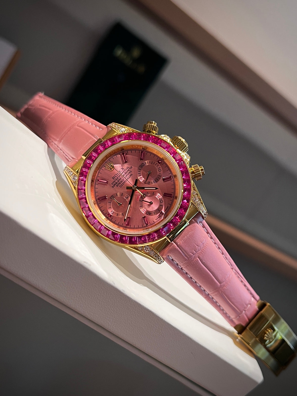Watch detail