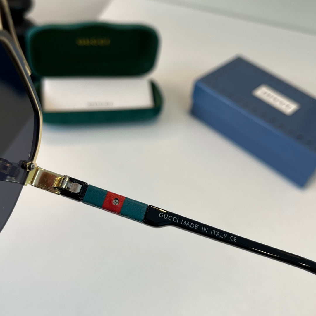 Eyewear product detail