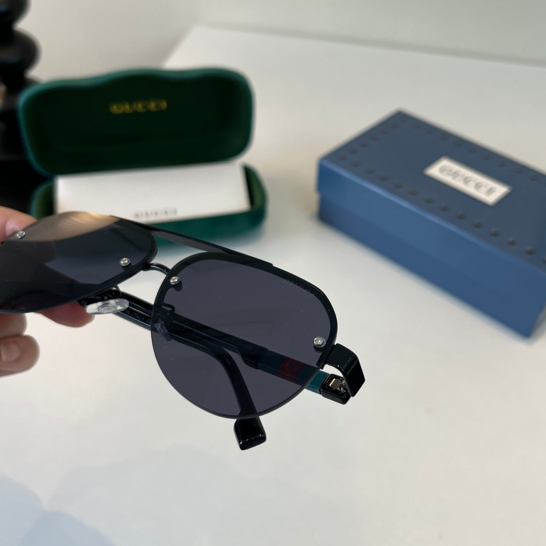 Eyewear product detail