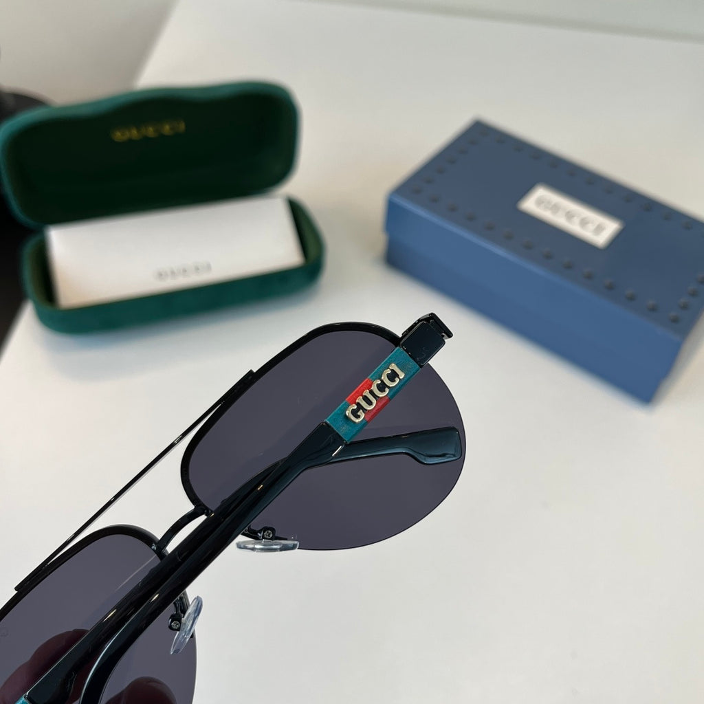 Eyewear product detail
