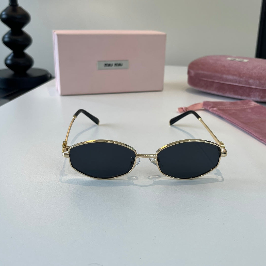 Eyewear product detail