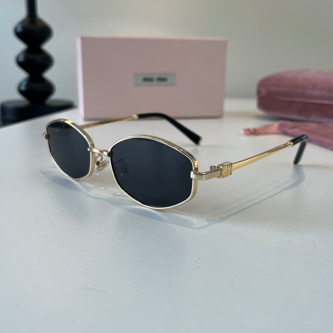 Eyewear product detail