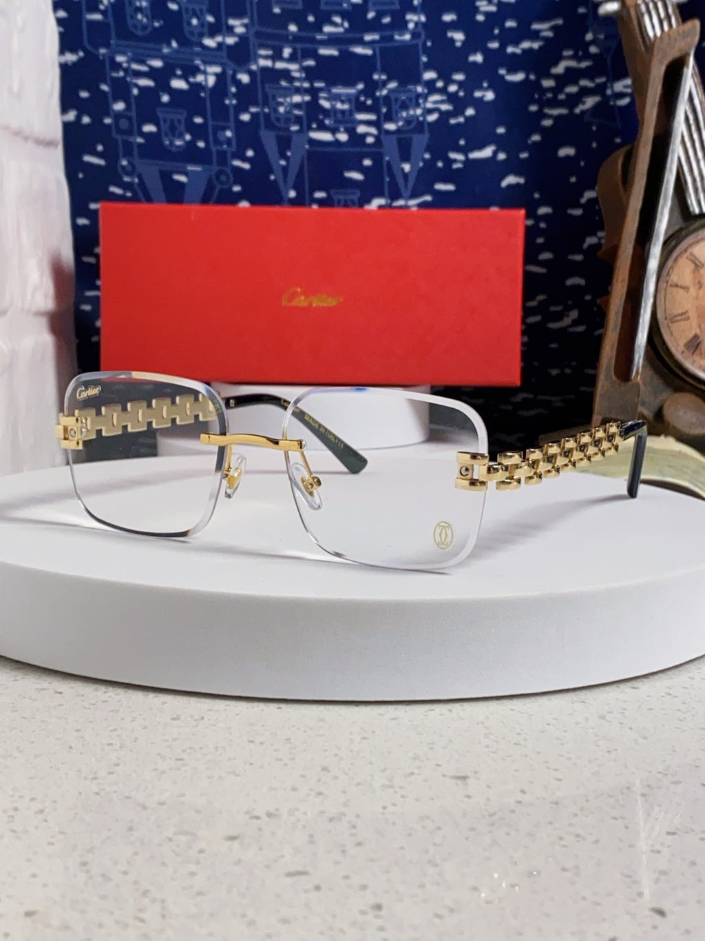 Eyewear product detail