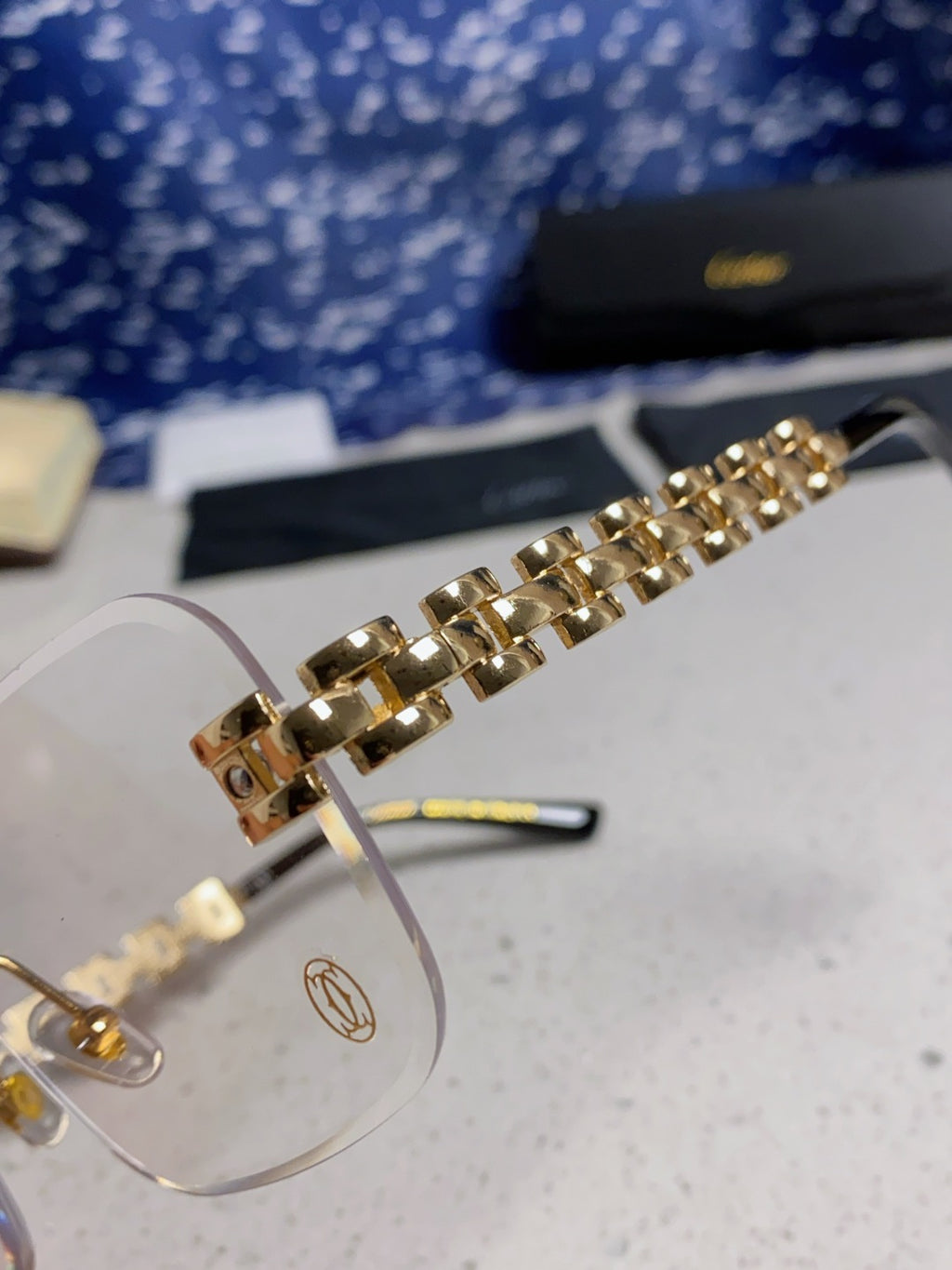 Eyewear product detail