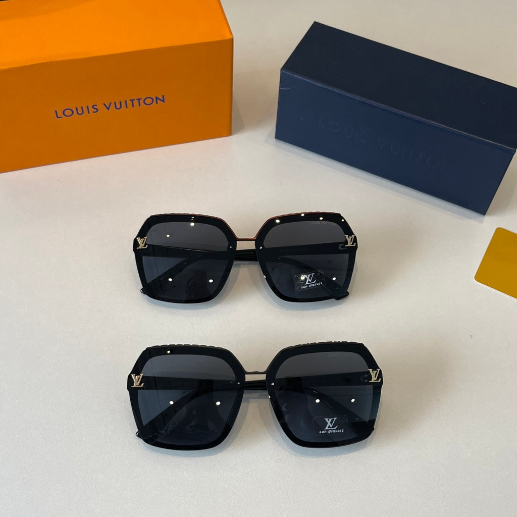 Eyewear product detail