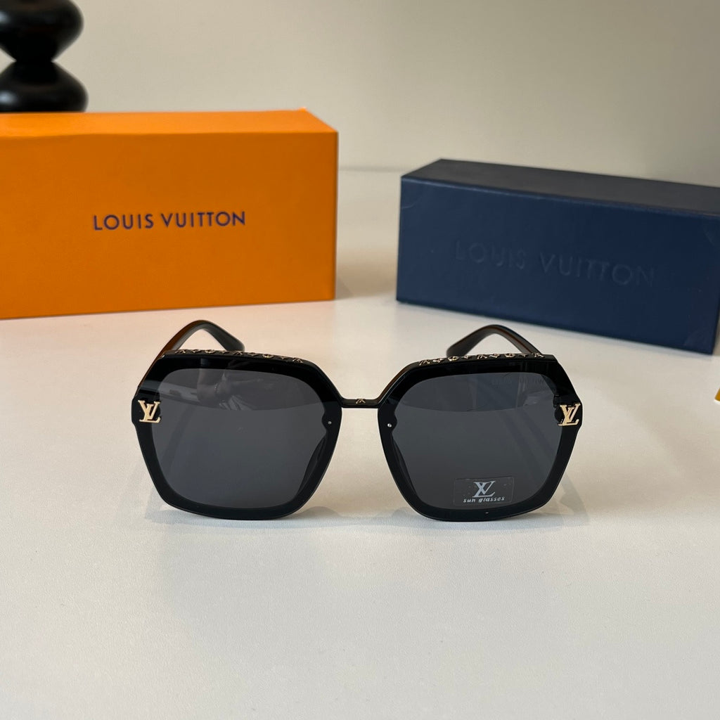 Eyewear product detail