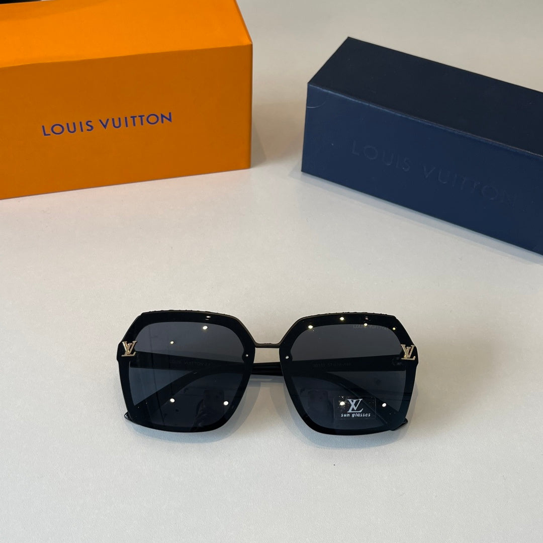 Eyewear product detail