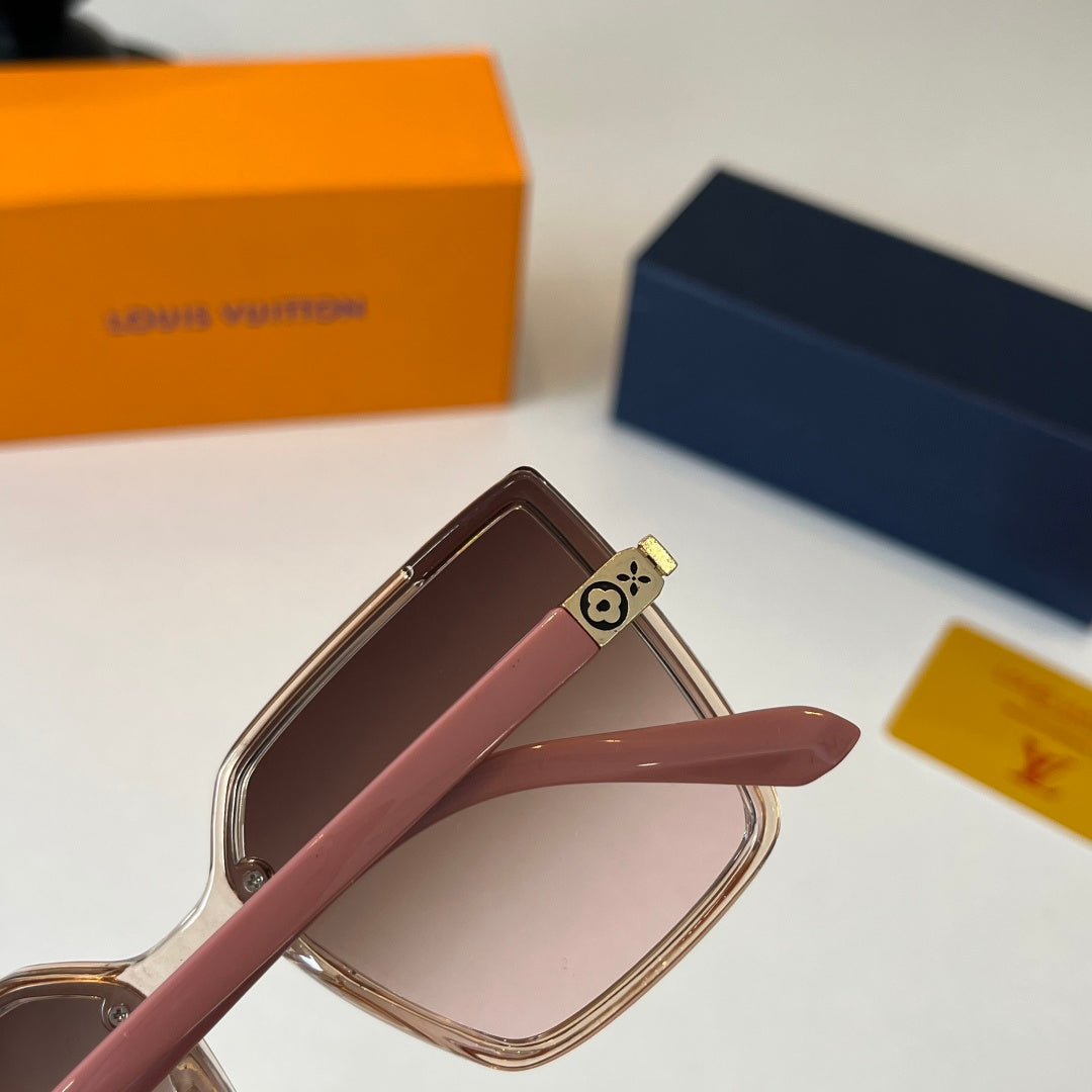 Eyewear product detail