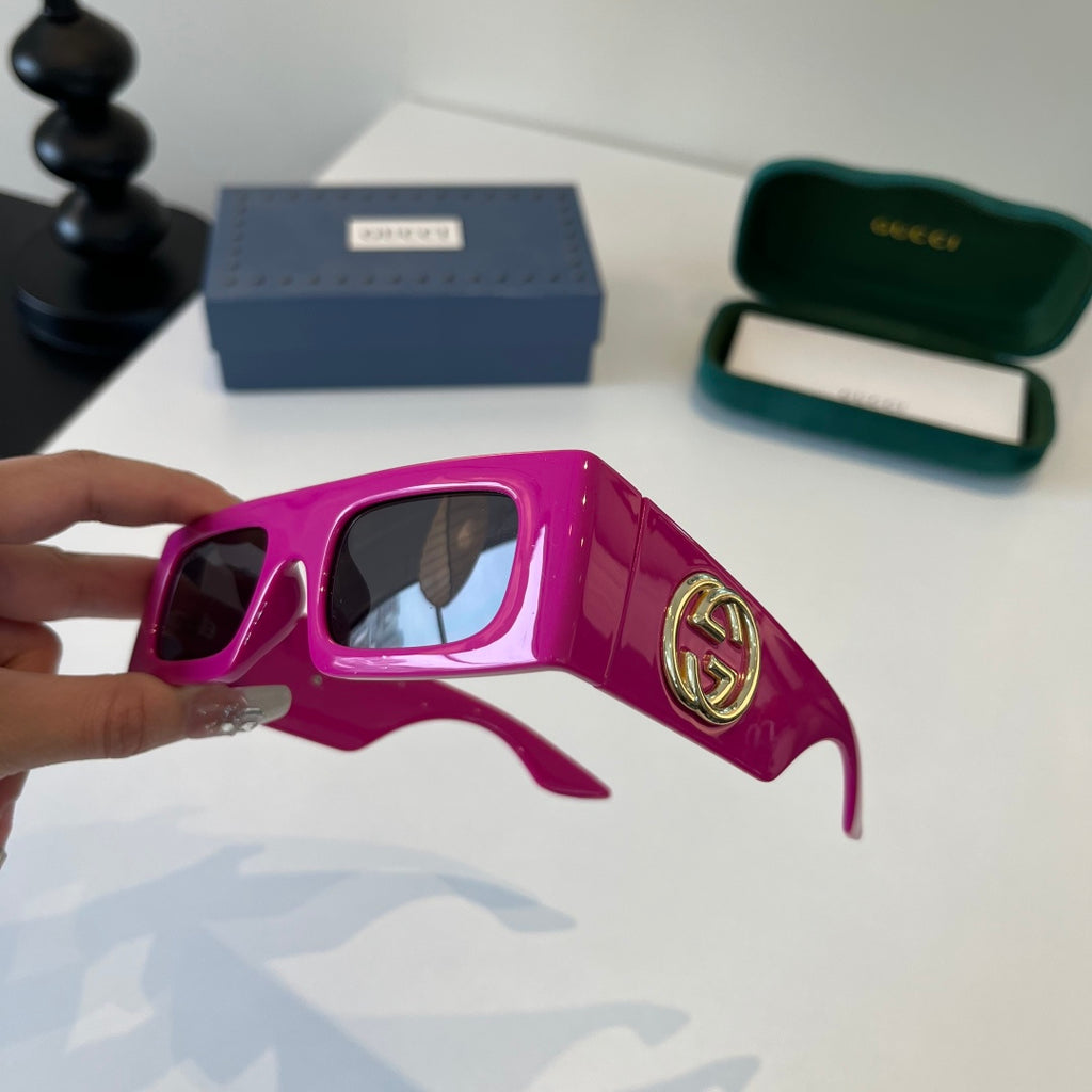 Eyewear product detail