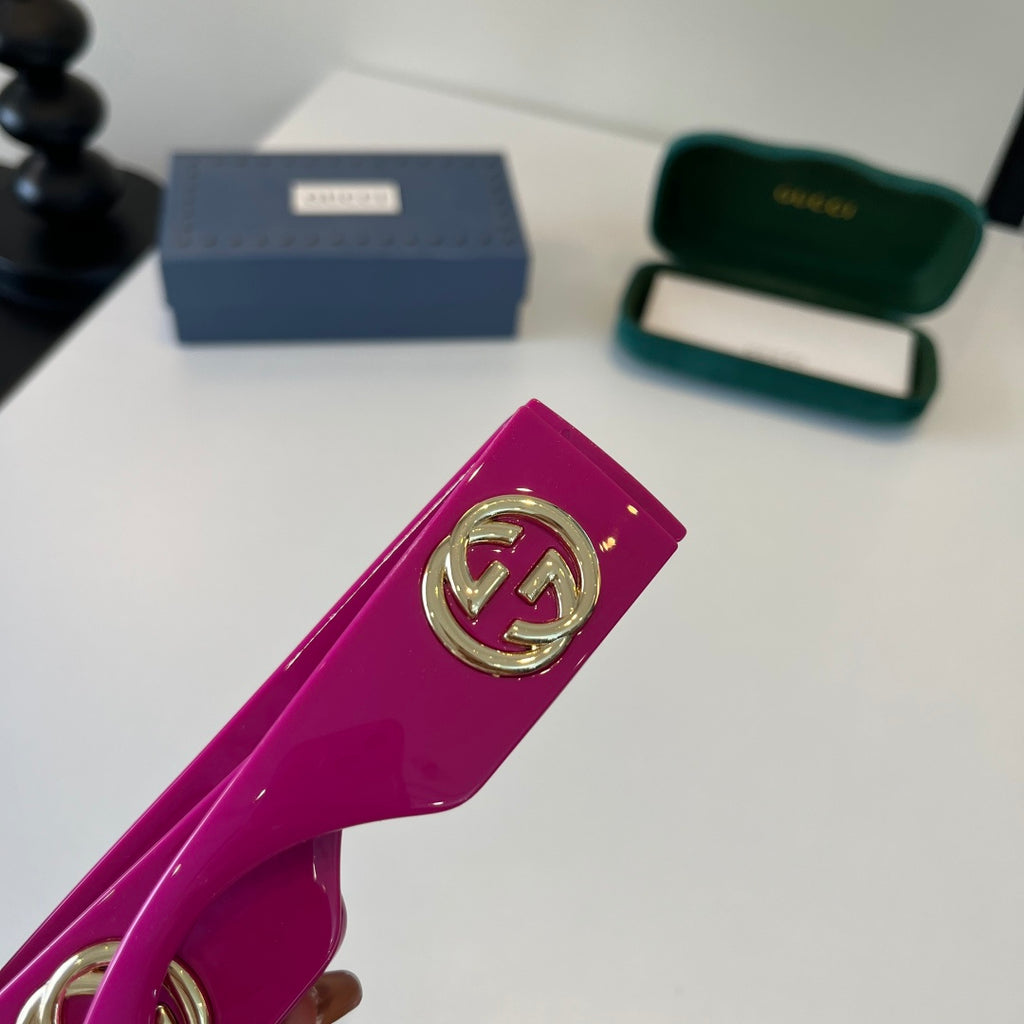 Eyewear product detail