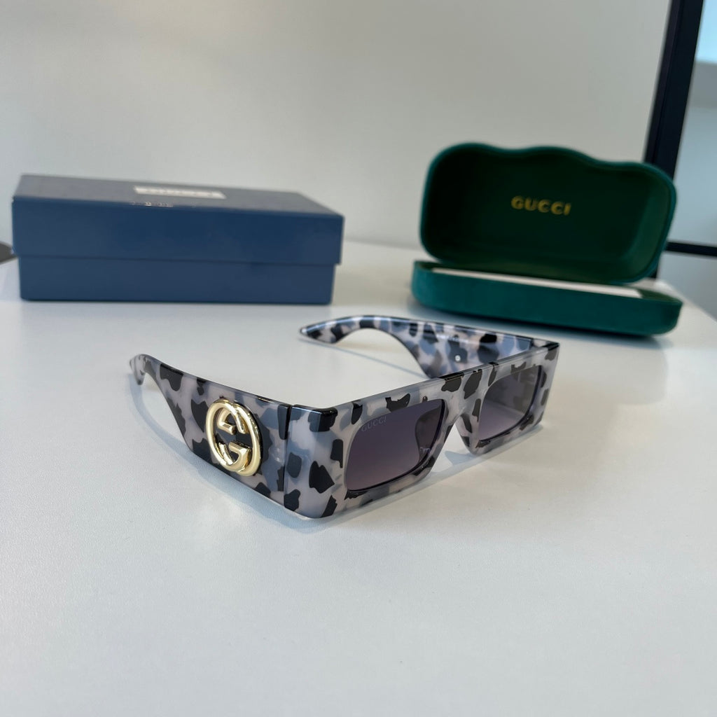 Eyewear product detail