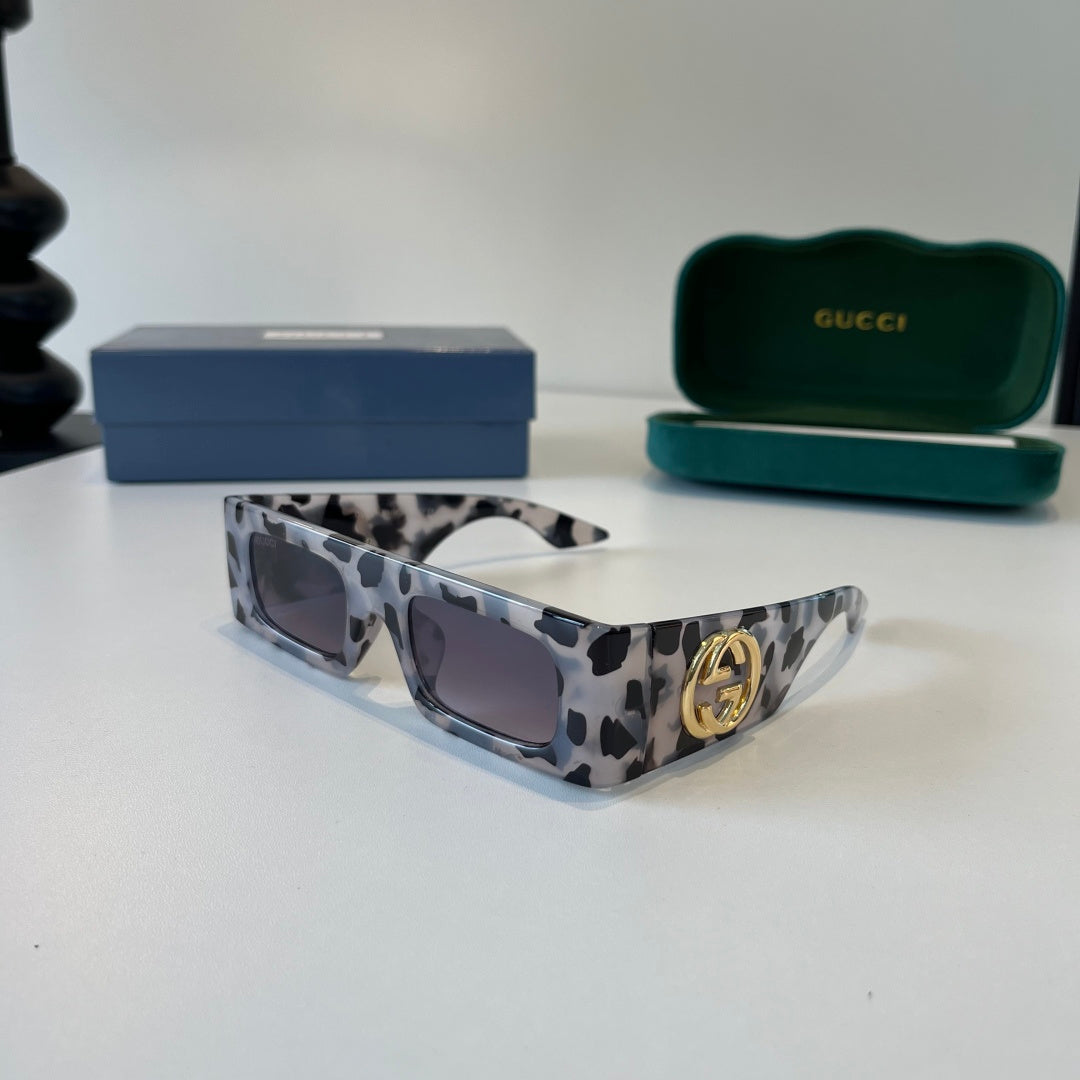 Eyewear product detail