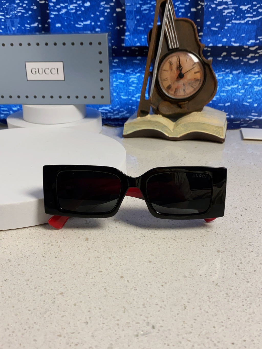 Eyewear product detail