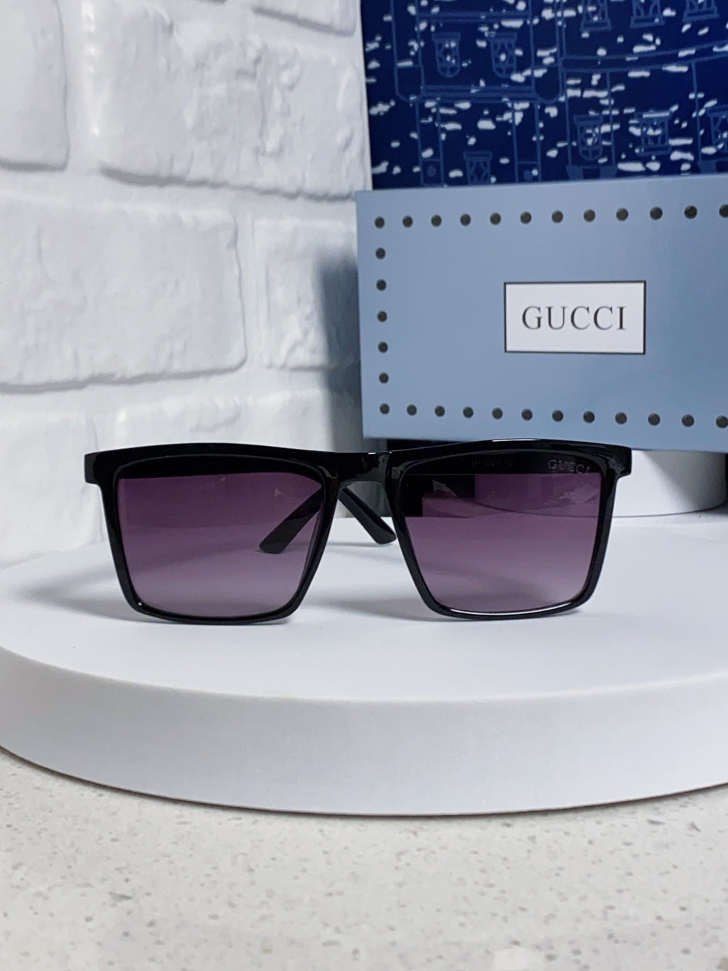 Eyewear product detail