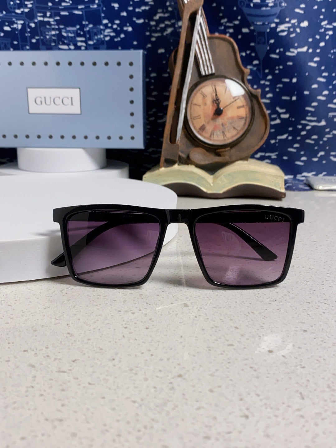 Eyewear product detail