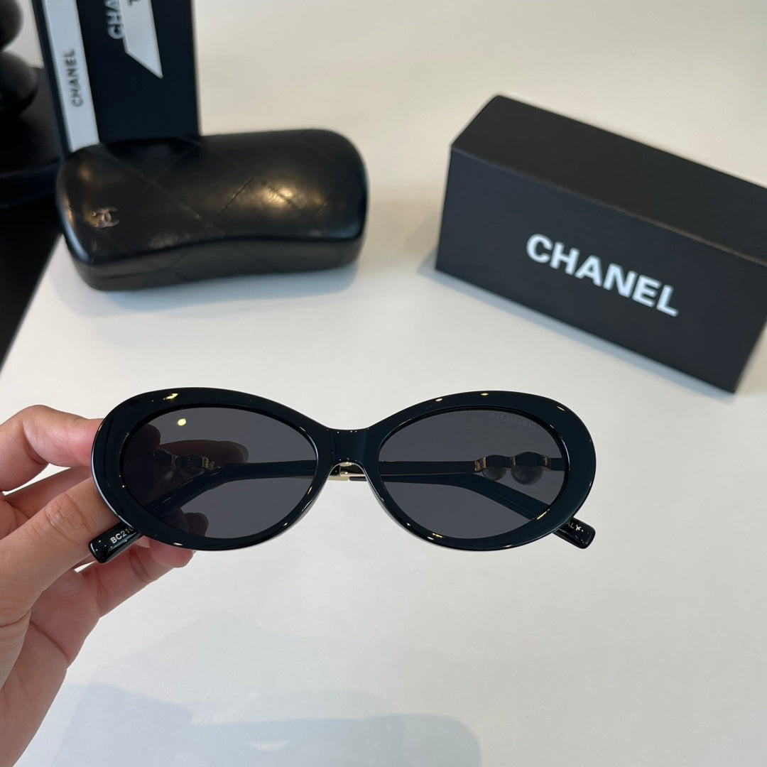 Eyewear product detail