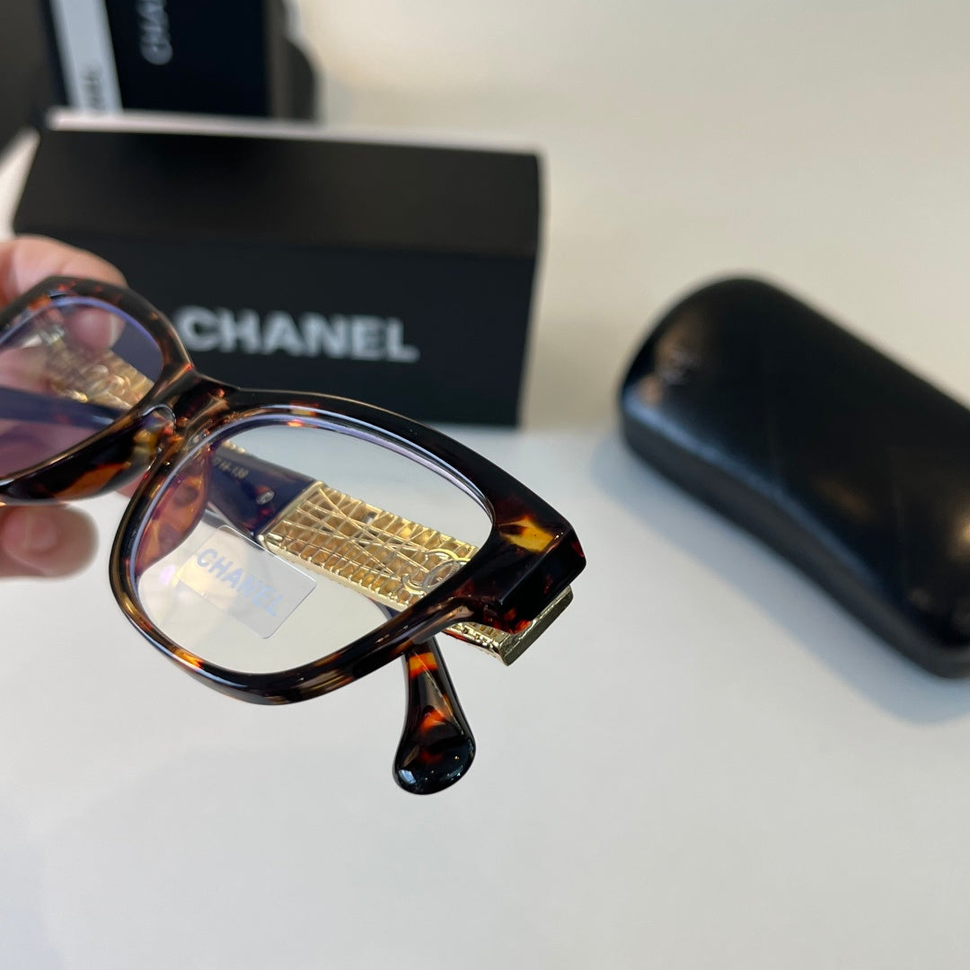 Eyewear product view