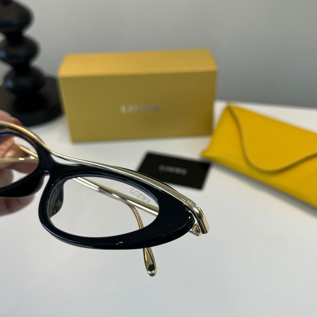 Eyewear product view