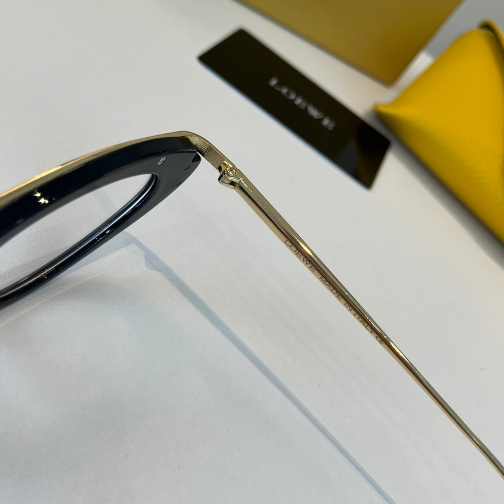 Eyewear product view