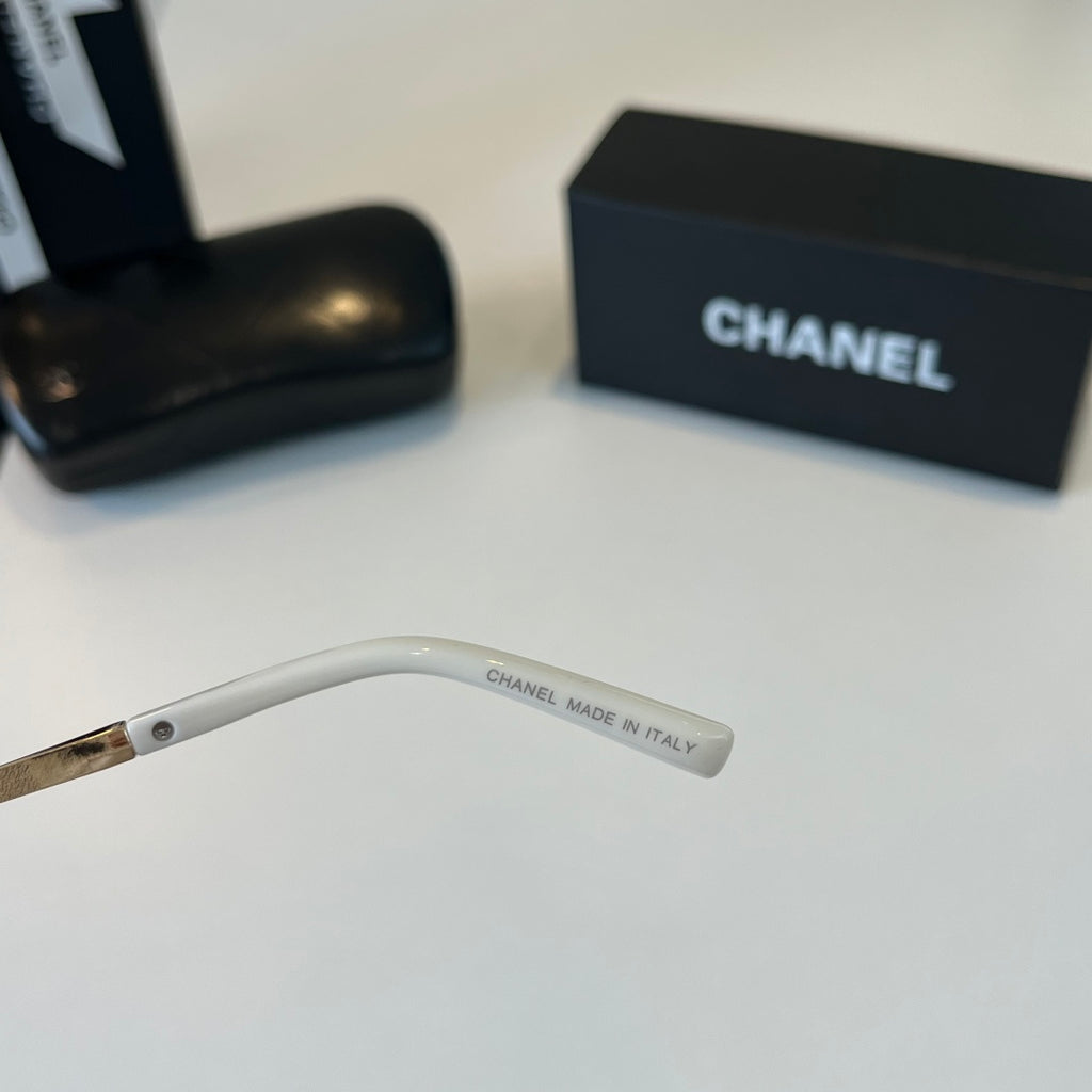 Eyewear product view