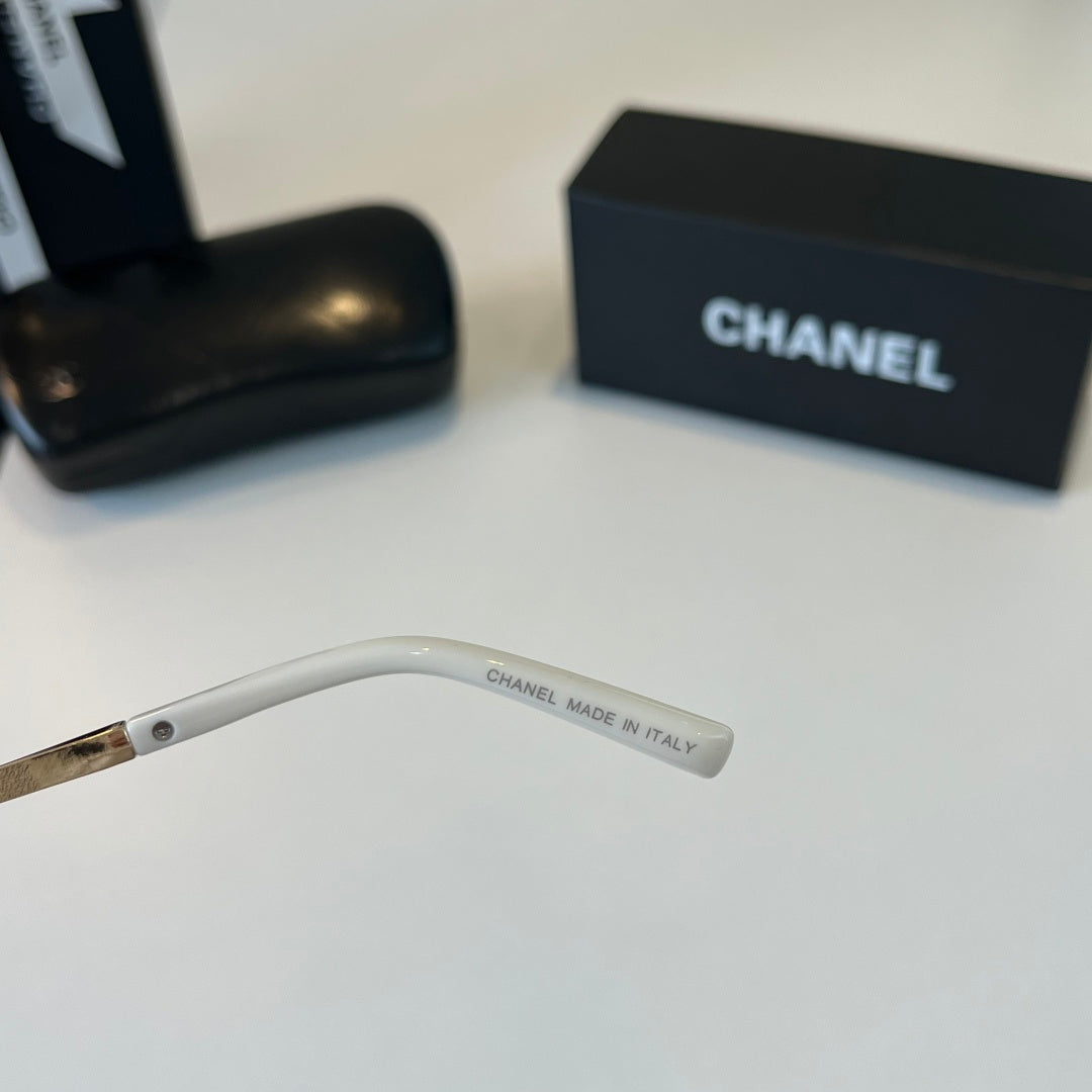 Eyewear product view
