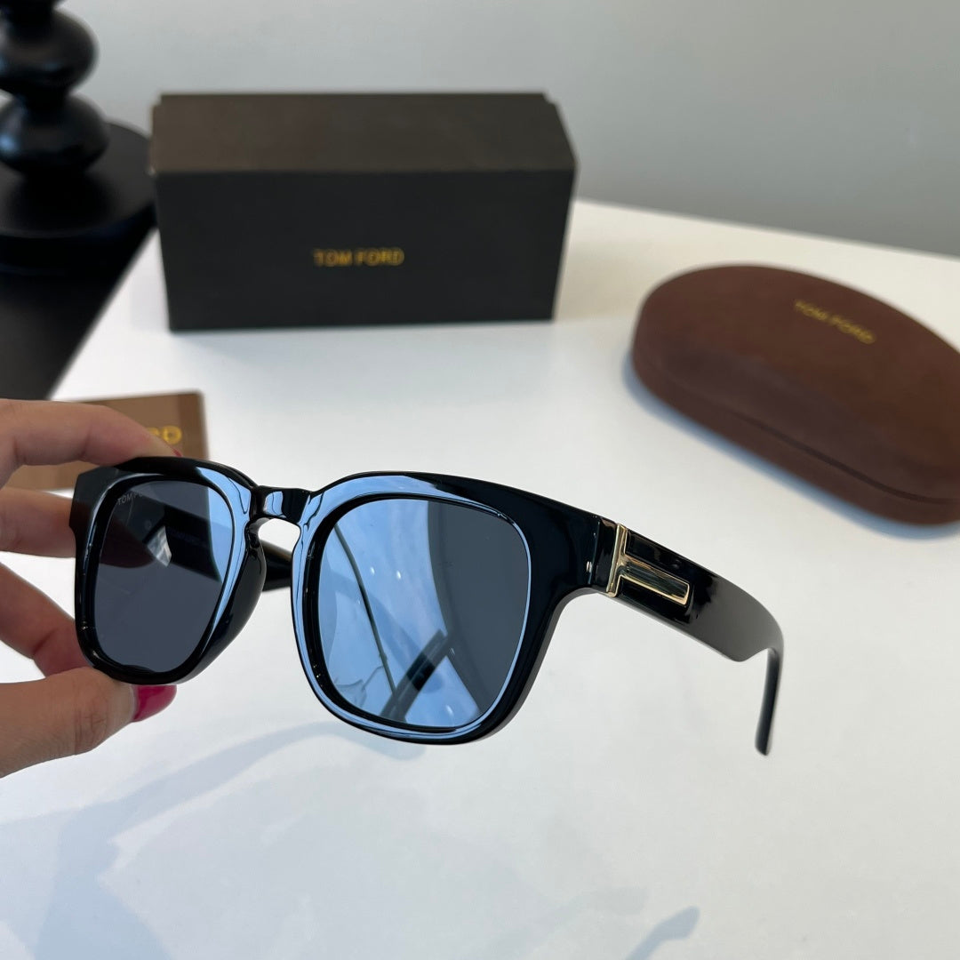 Eyewear product view