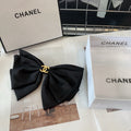 Hair accessory detail